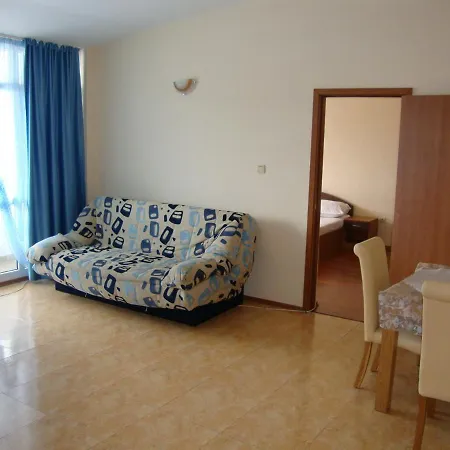Elit 3 Apartment